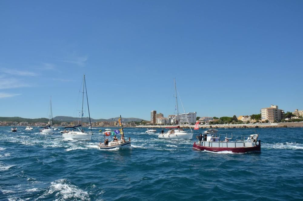 Processó marinera en honor a la Verge del Carme a l'Escala