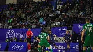El Alzira FS disputa este jueves los siete minutos del partido suspendido por las goteras