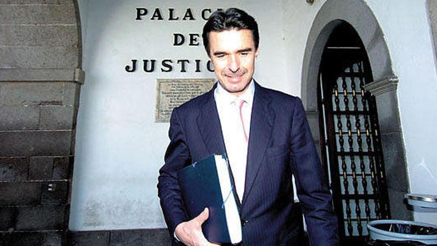 José Manuel Soria, ayer durante su comparecencia ante el Tribunal Superior de Justicia de Canarias.