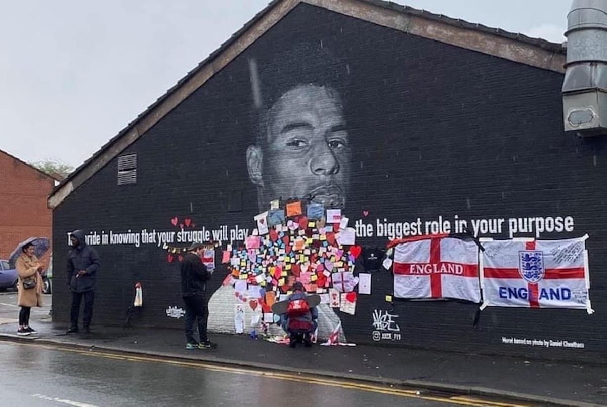 Mural de Rashford en Manchester.