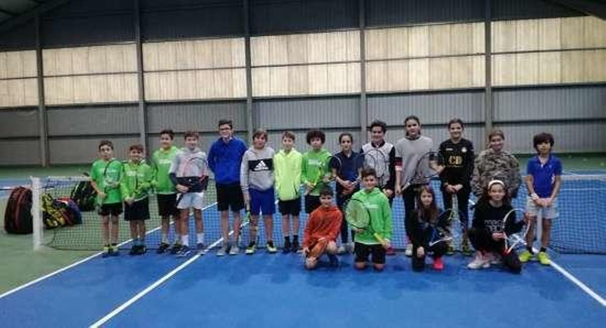 Participantes en el certamen de tecnificación de A Estrada.