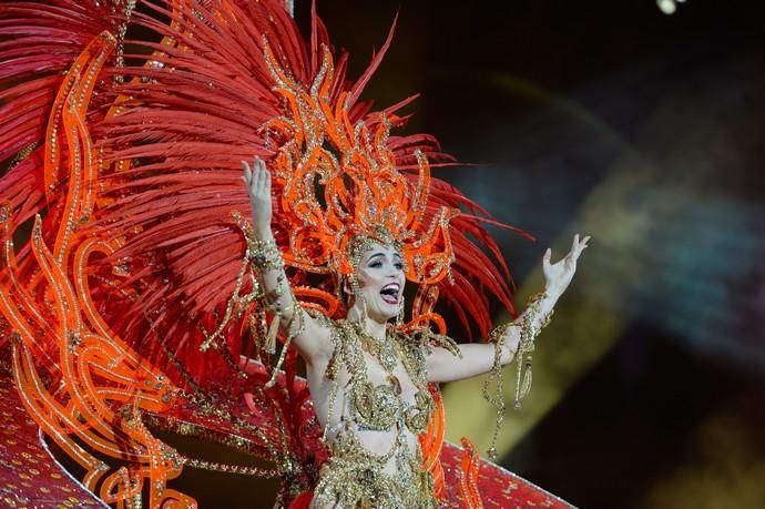 21-02-2020 LAS PALMAS D GRAN CANARIA. Elección de la Reina del Carnaval Candidata 7. CENTRO COMERCIAL ALCAMPO TELDE presenta a Raquel Rodríguez con el diseño Fuego del Nublo, de Fernando Méndez.