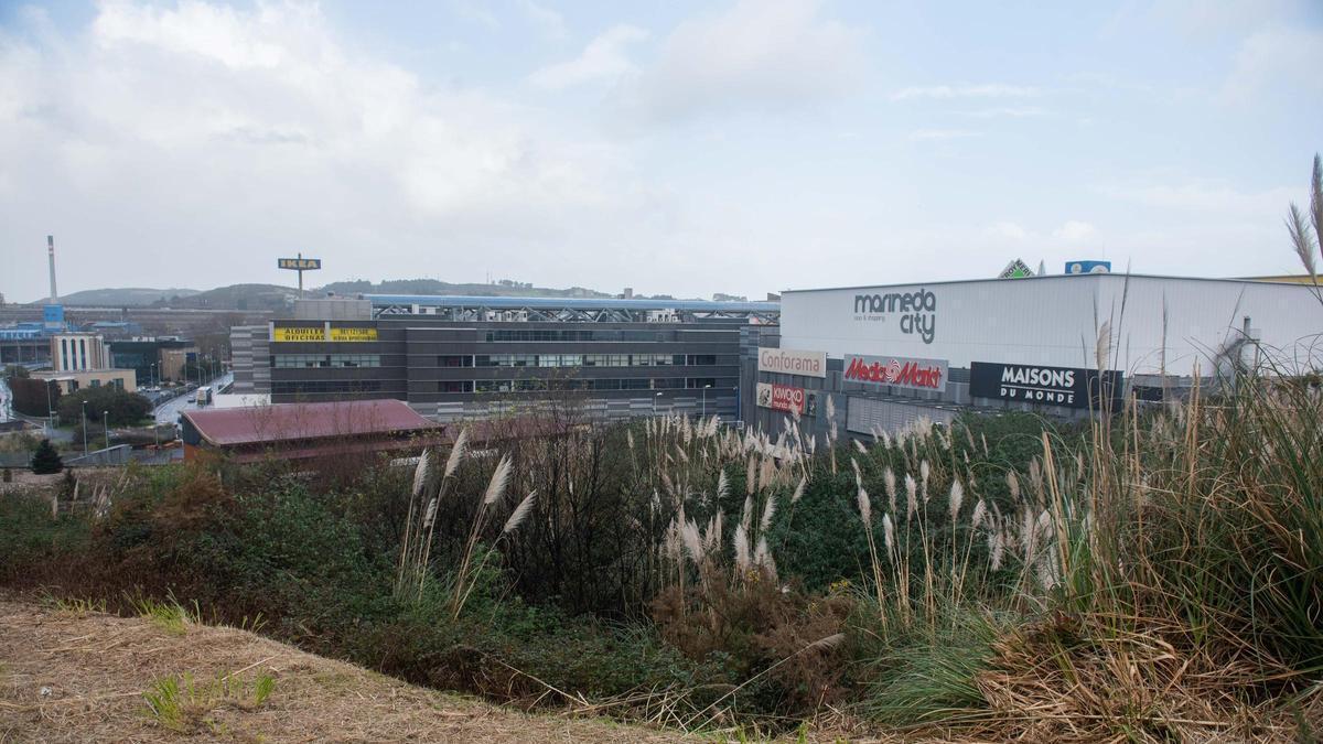 Finca cerca de Marineda, donde se proyecta construir una infraestructura de almacenamiento energético.