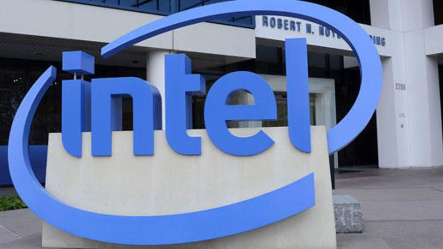 Intel ha sido multada por Bruselas.