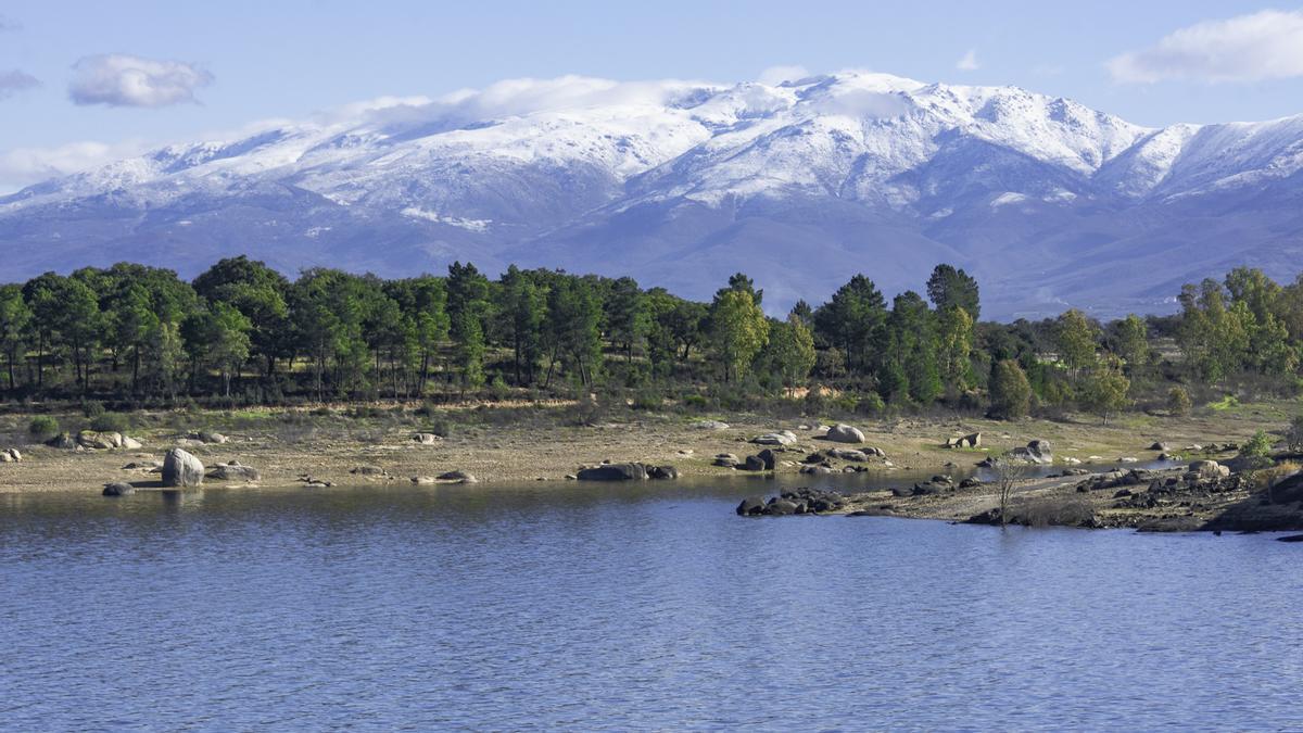 Fotogalería | La nieve cubre el norte de Extremadura