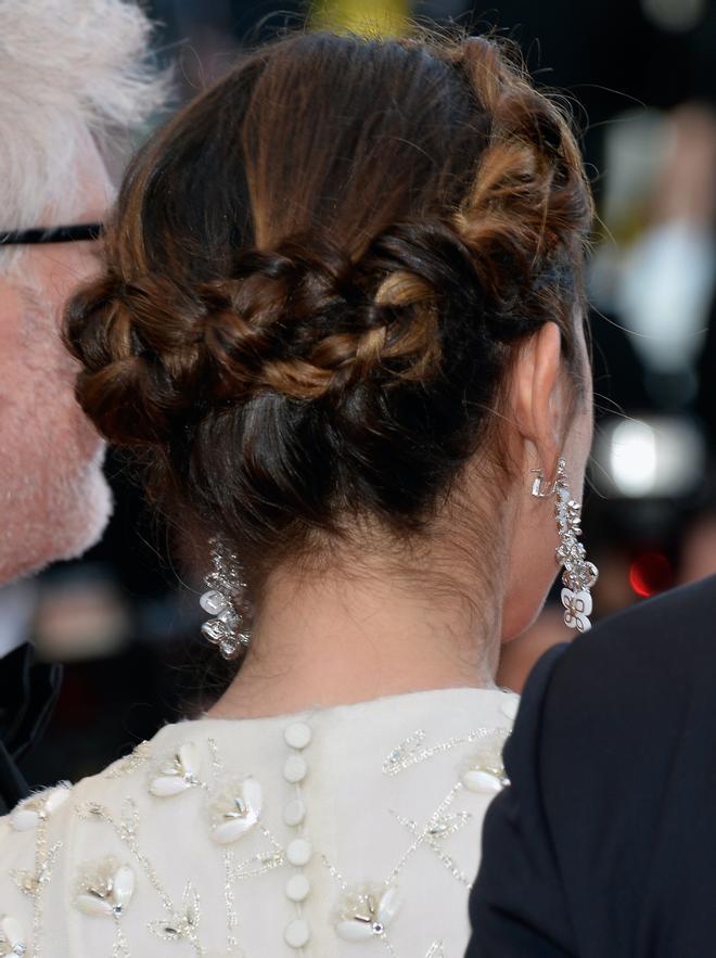 Adriana Ugarte con trenza corona