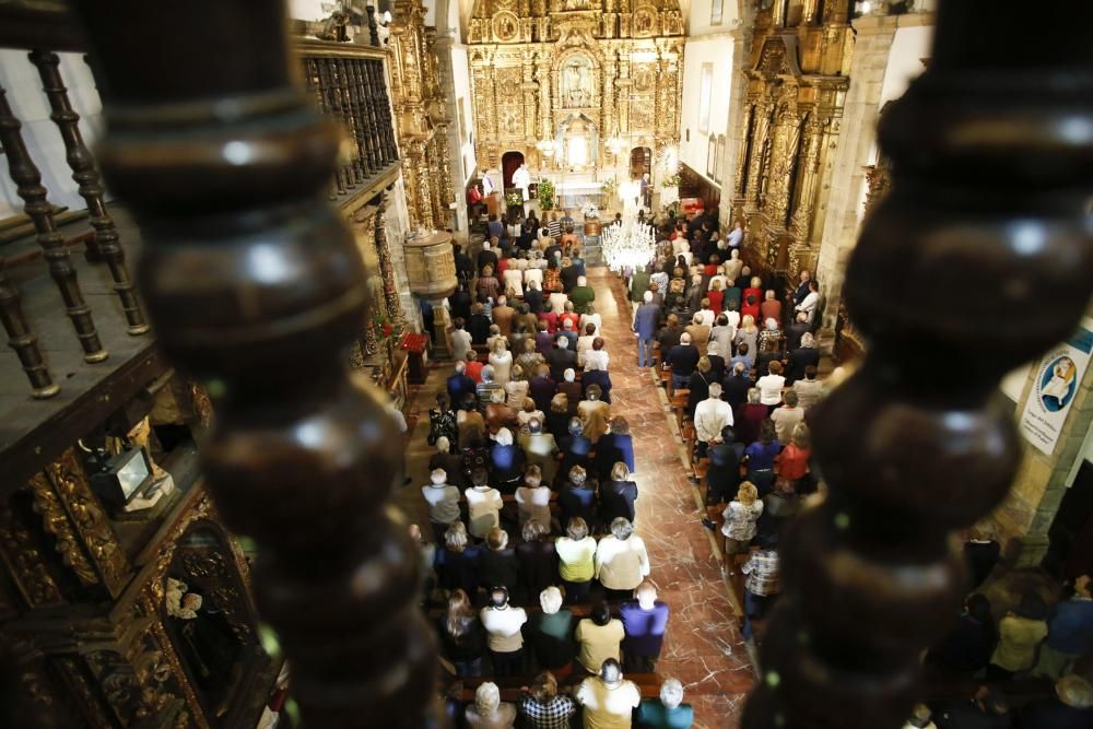 Funeral de Ramón Menéndez en Luanco