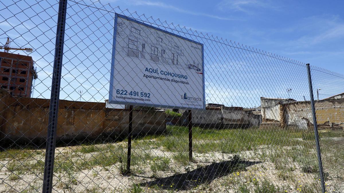 Solar en el barrio Oliver en el que se levantará el proyecto de La Enramada.