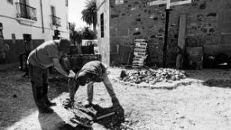 Cambios en Santa Clara y obras en Puerta de Mérida por las procesiones