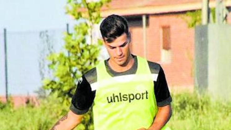 Dieguito Hernández, en un entrenamiento. | ZCF