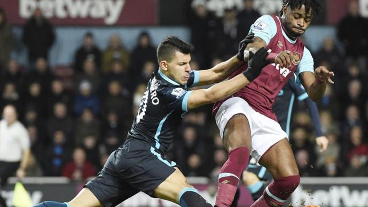 Tras dos años de cesión al West Ham, el camerunés puede iniciar una nueva aventura en el Rubin Kazan