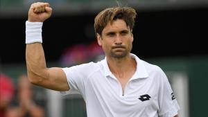 Ferrer celebra la victoria sobre Gasquet en Wimbledon.