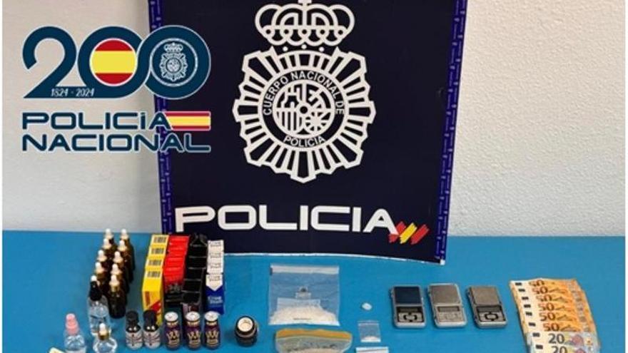 Desmantelan un punto de venta de drogas oculto tras un centro de masajes en Maspalomas