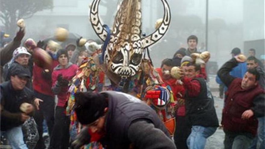 Jarramplas pudo con la lluvia y el frío