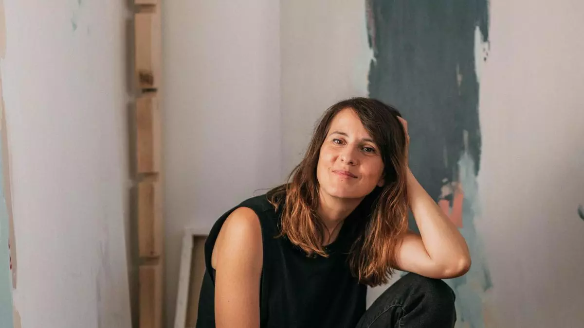 Virginia Rivas «La precariedad que vive una artista a nivel regional existe también a nivel nacional, es algo común en esta profesión»