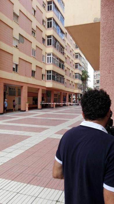 Fallece un menor tras precipitarse desde un edificio en Escaleritas