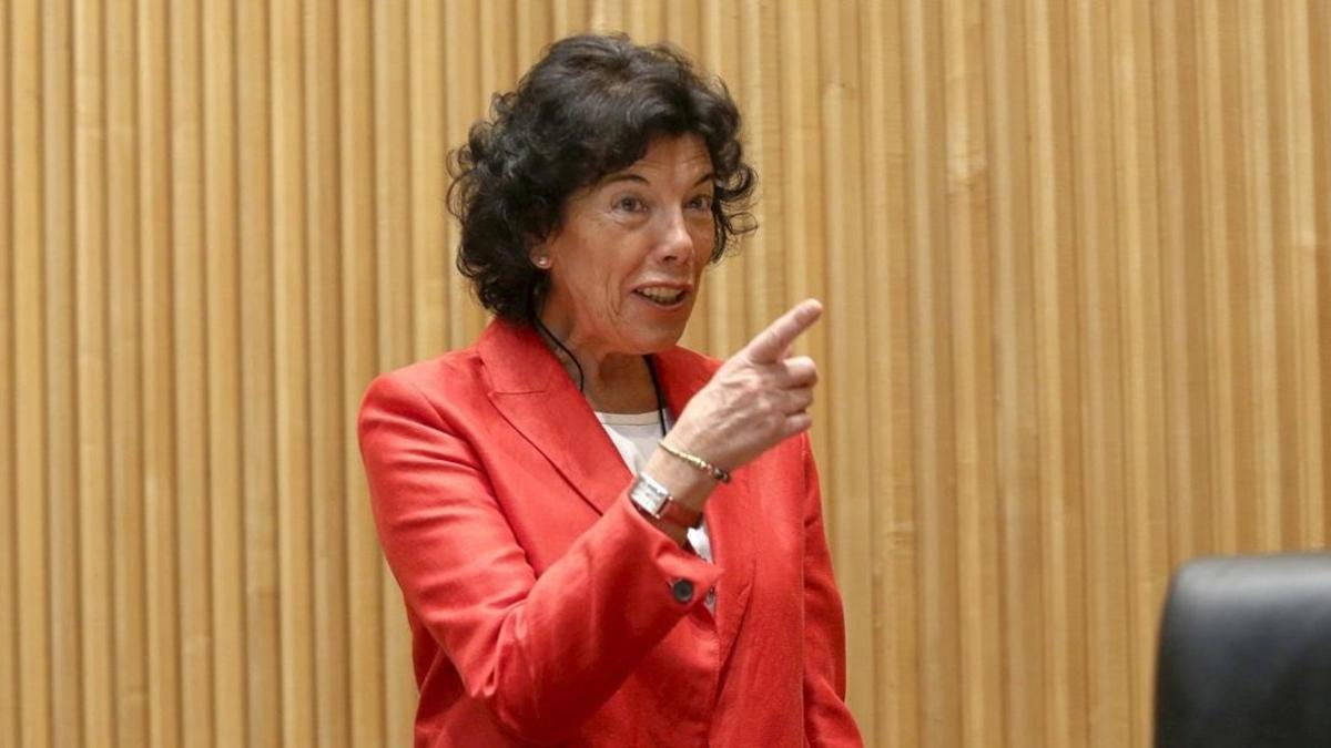 la ministra de Educación, Isabel Celaá, este martes en el Congreso de los Diputados.