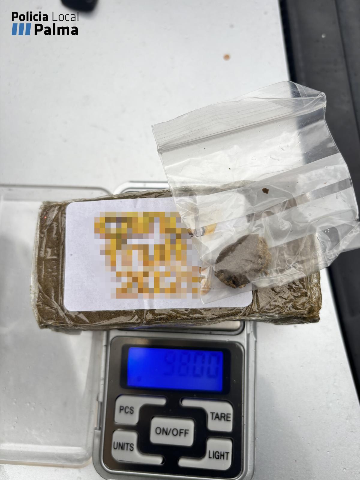 La droga intervenida pesaba casi cien gramos.