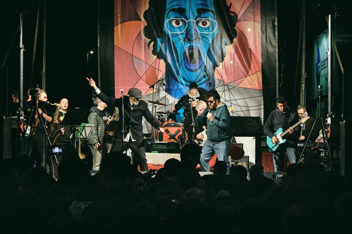 La banda de Cullera, en un concierto.