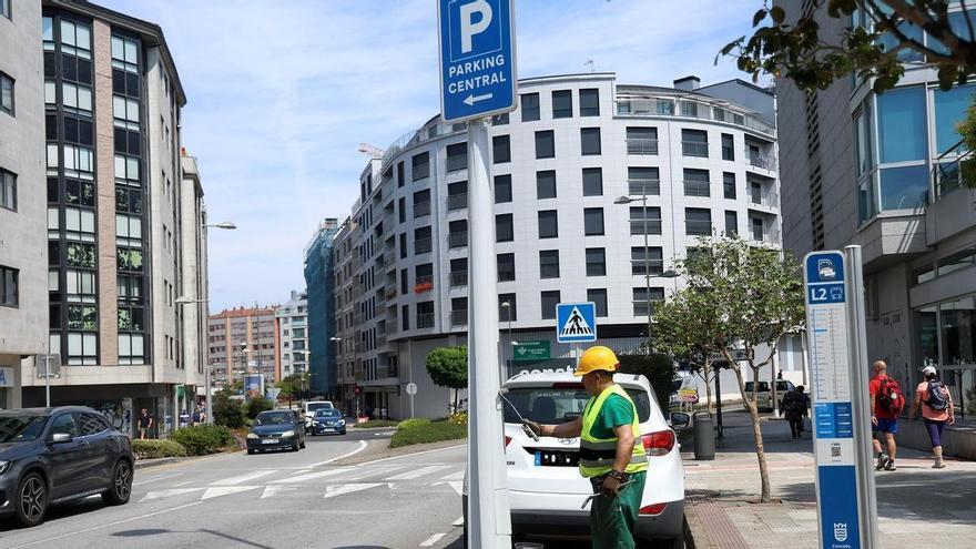 El Concello de Pontevedra restaura la iluminación pública en el centro urbano con 153.000 euros