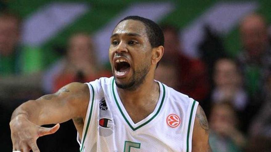 Terrell McIntyre dará hoy una respuesta definitiva al Unicaja.