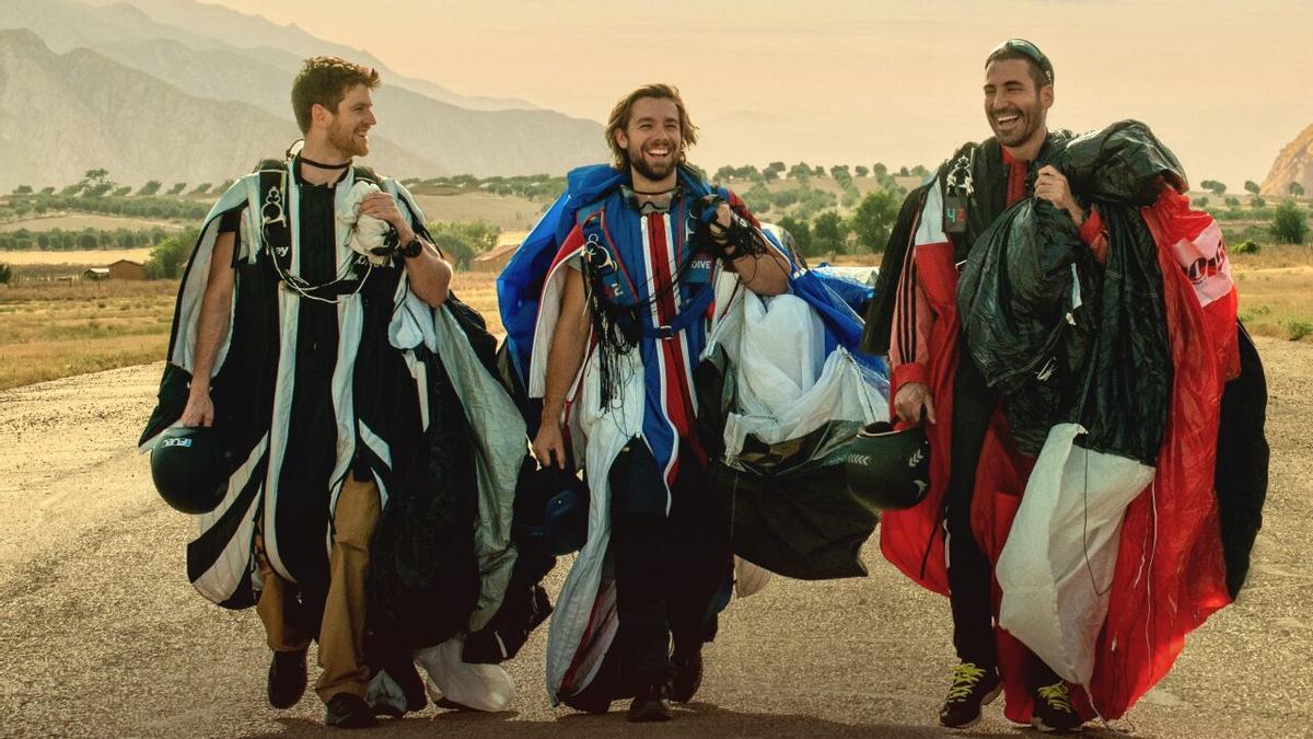 Carlos Cuevas, Miguel Bernardeau y Miguel Ángel Silvestre son los protagonistas de la película.