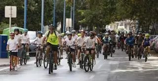 Así ha sido la "bicicletada" escolar organizada en Xàtiva