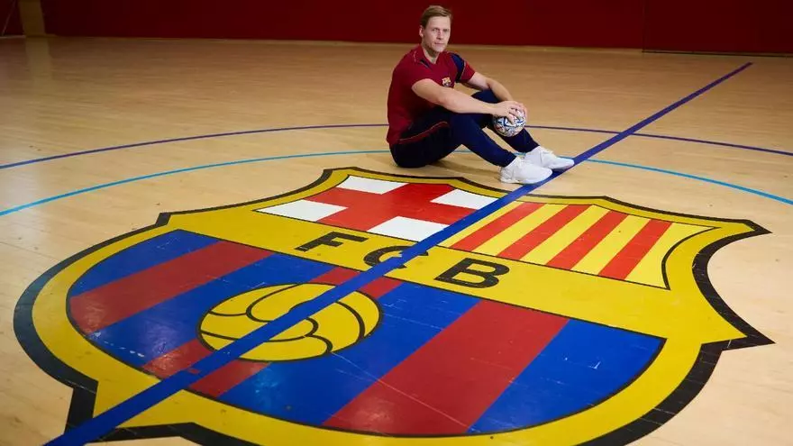 Janus Smárason: "El Barça es muy grande. Venir aquí y formar parte de ello es un orgullo"