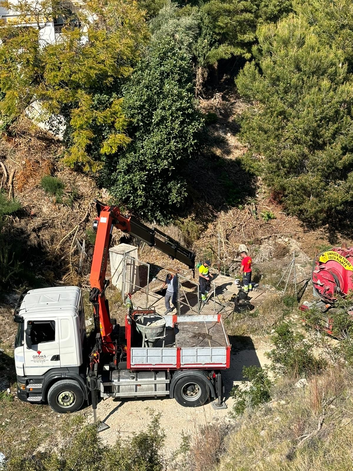 Vertidos fecales tras la rotura de una depuradora en una playa de El Campello