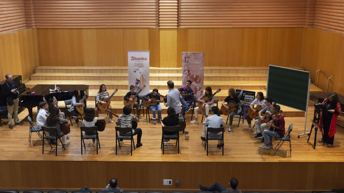 El certamen de Guitarras Alhambra para jóvenes en una edición anterior