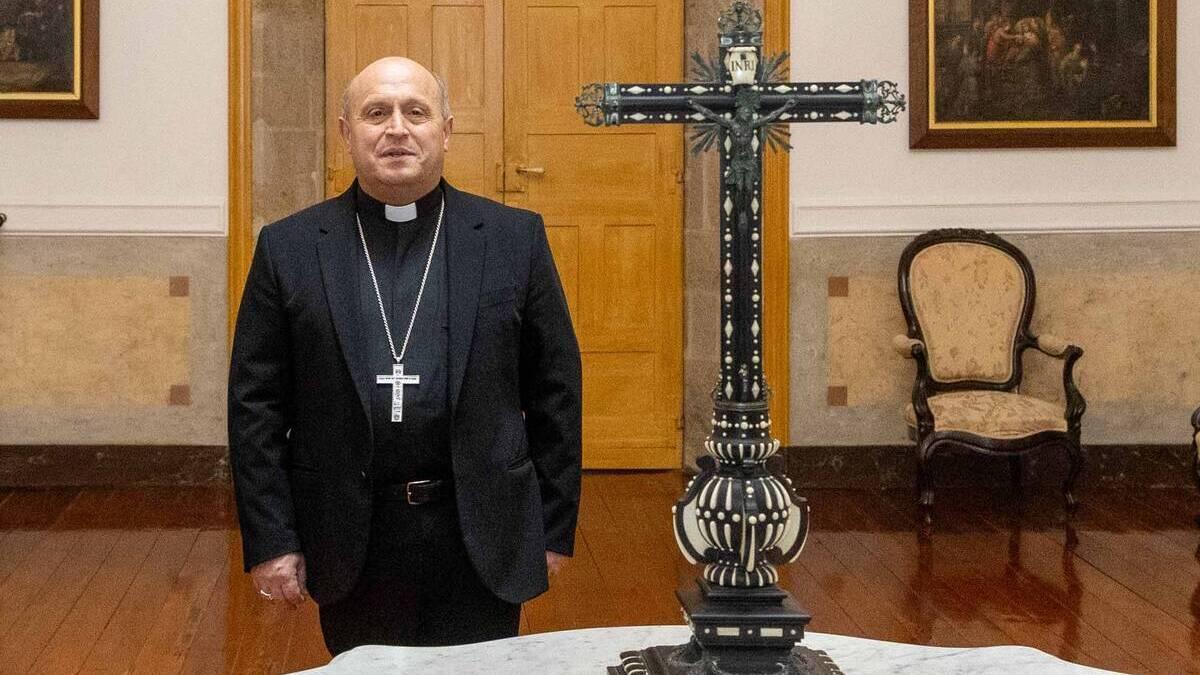 Monseñor Francisco José Prieto Fernández, en el Palacio Arzobispal.