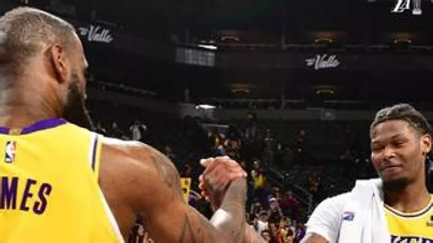 El duelo LeBron-Durant marca la emocionante remontada de los Lakers
