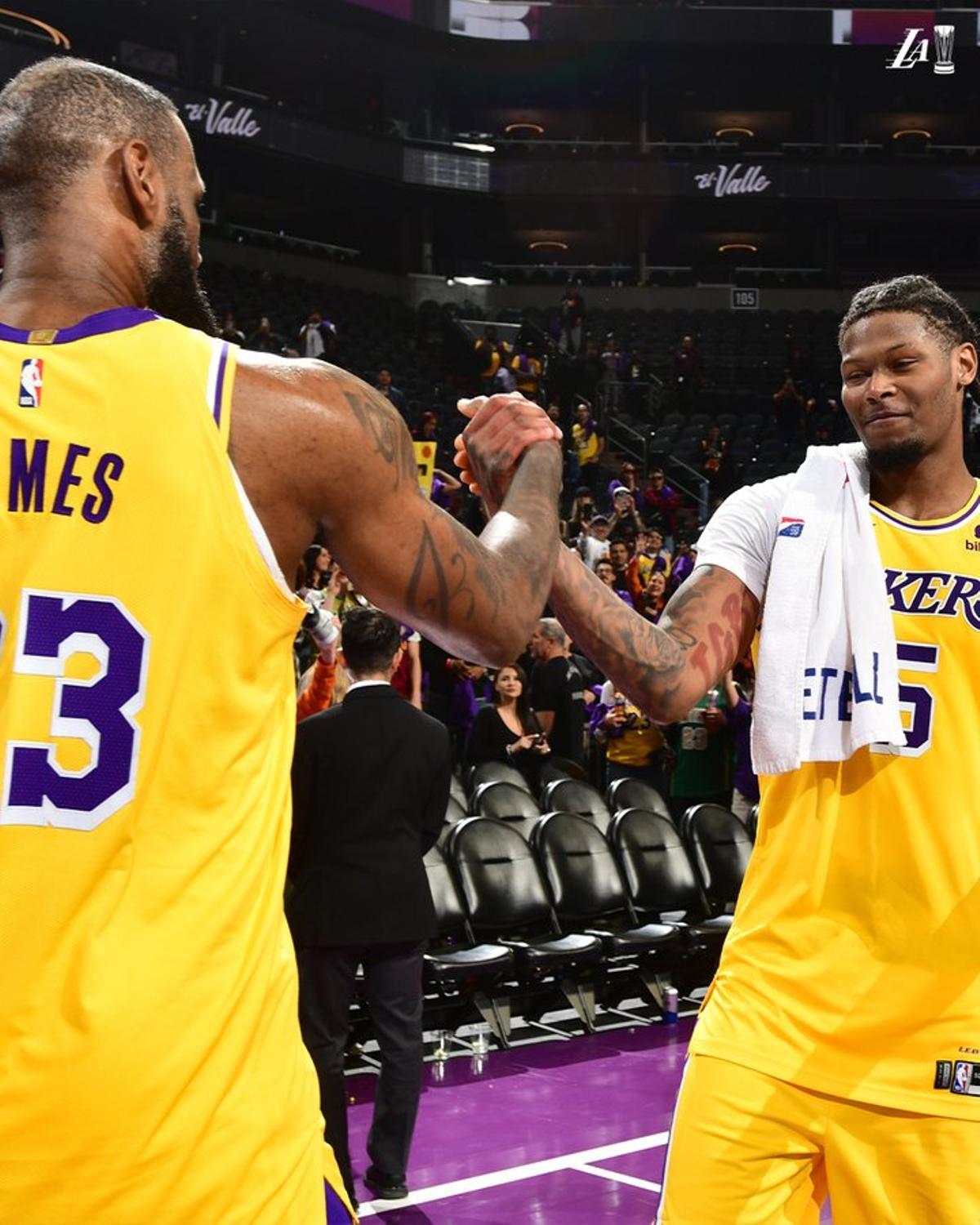 Los Lakers logran darle la bvuelta al marcador