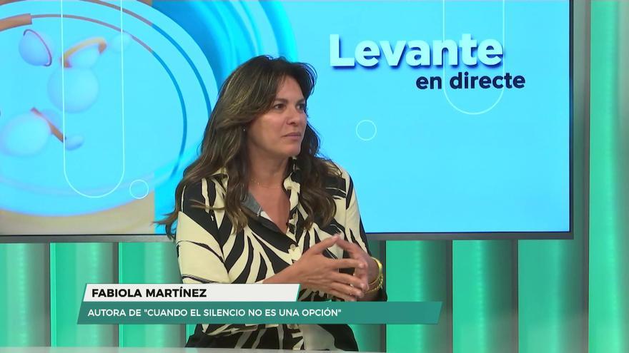 Fabiola Martínez nos presenta “Cuando el silencio no es una opción"