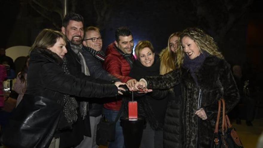 Acte d&#039;encesa dels llums de Nadal i d&#039;estrena del nou parc de les Escoles Velles de Sant Vicenç, ahir al vespre