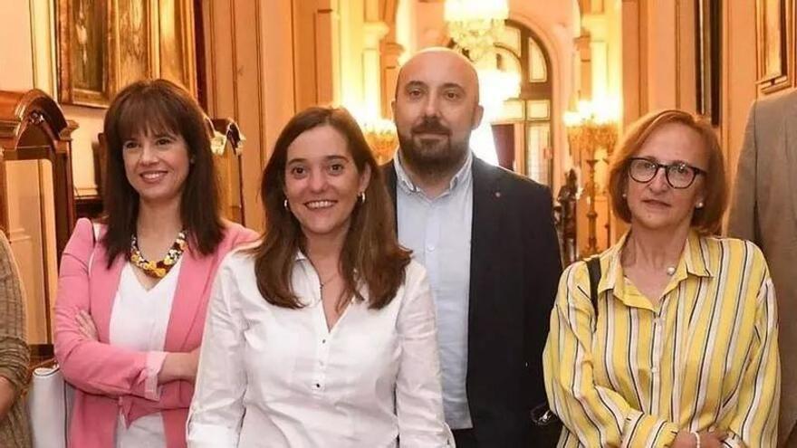 El PSOE provincial de A Coruña archiva las denuncias de dos exconcejalas por acoso contra Inés Rey y su «número 2»