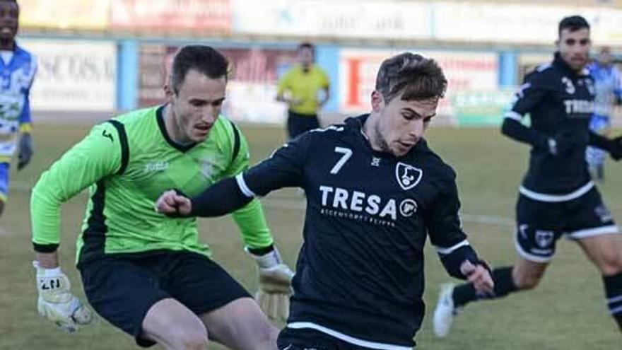 Iván Garrido, en el partido frente a la Arandina.