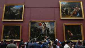 La directora del Louvre demana una comissaria al museu