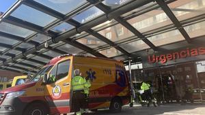 Ambulancias del 112 en el Hospital Clínico