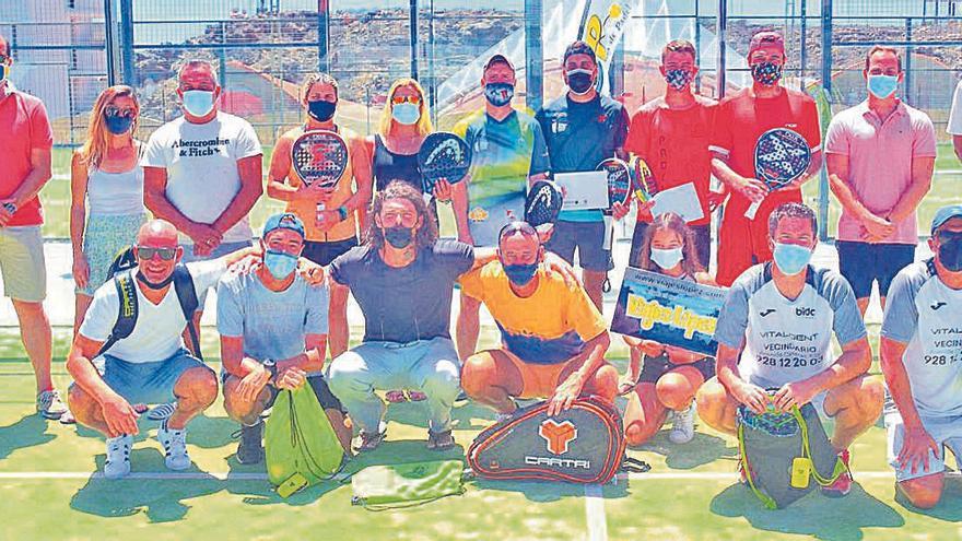 Javier  Pérez e Íñigo Jofre, ganadores en Primera del Torneo Viajes López