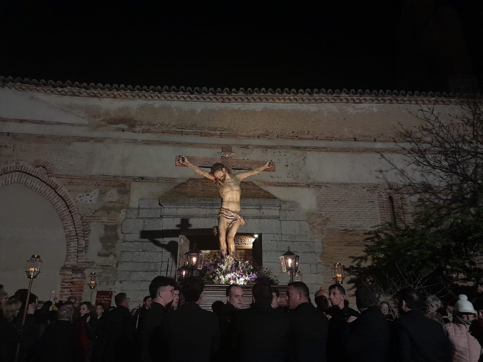 GALERÍA | Procesión del Cristo del Amparo en Toro