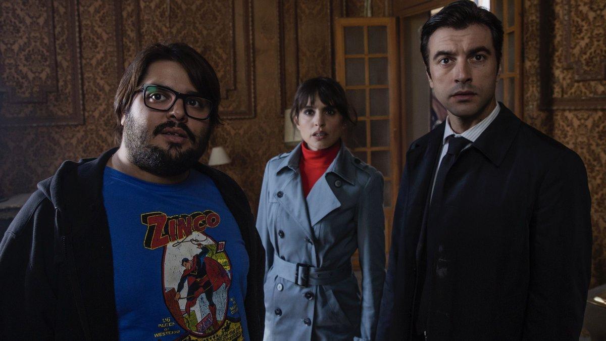 Brays Efe, Verónica Echegui y Javier Rey, en 'Orígenes secretos'