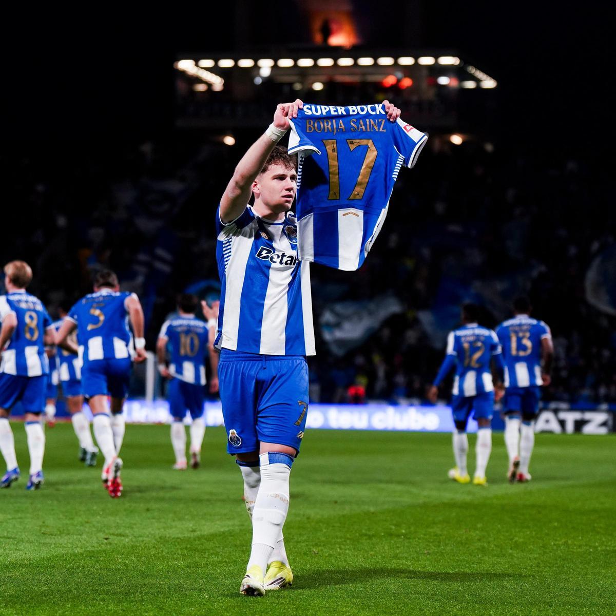 Pietuszewski dedica su gol a Borja Sainz