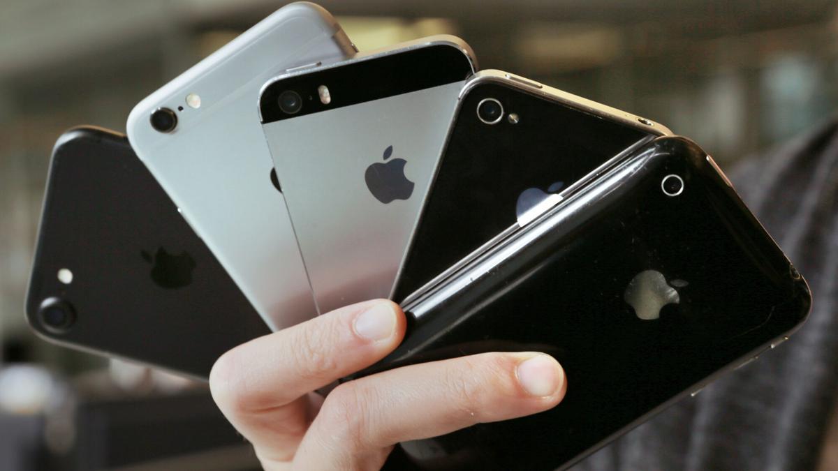 Diferentes modelos de iPhone.