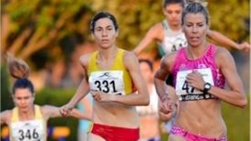 Atletisme Eva Arias guanya la plata a Pamplona