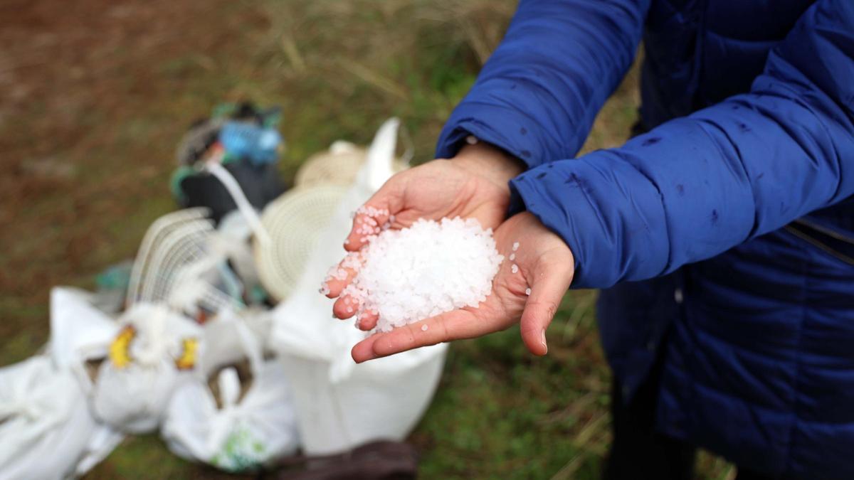 Marea de pellets en Galicia