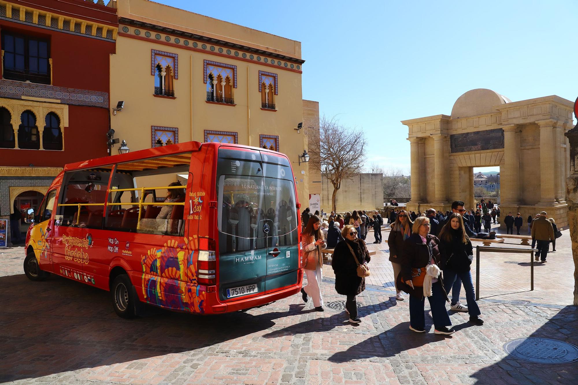 Turismo en el puente de Andalucía en Córdoba