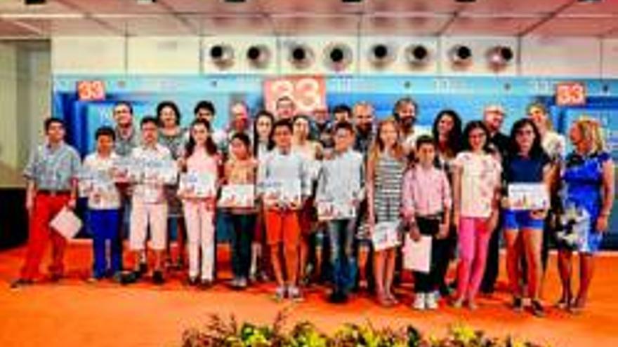 Fragoso entrega los premios infantiles de poesía y relatos