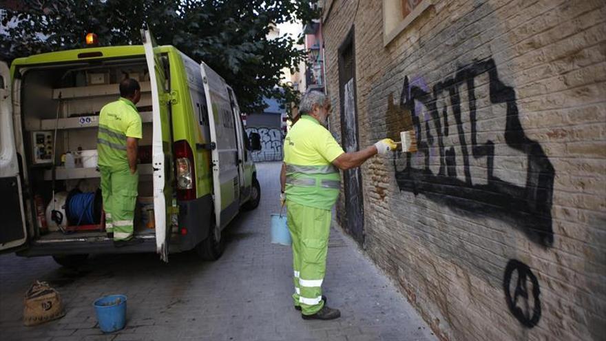 Las multas por pintar grafitos pasan de 45 a 10 en dos años