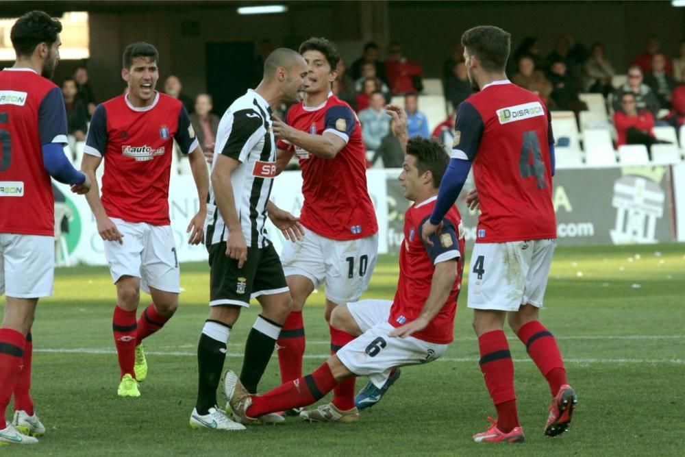 Fútbol: Segunda B - FC Cartagena - Recreativo